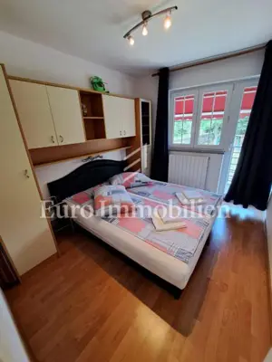 Kuća u Vrbniku na otoku Krku, 4 stambene jedinice - 21