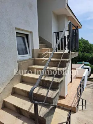 Kuća u Vrbniku na otoku Krku, 4 stambene jedinice - 9