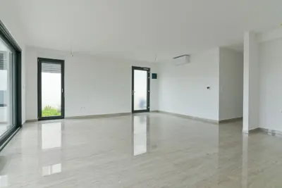 Apartment, Murter, 2 rooms and private yard 75 m² - 3