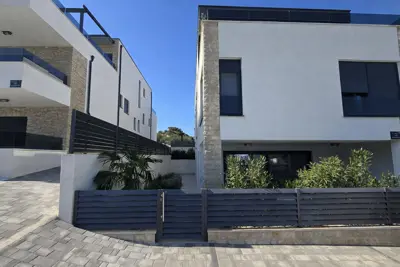 Apartment, Murter, 2 rooms and private yard 75 m² - 15