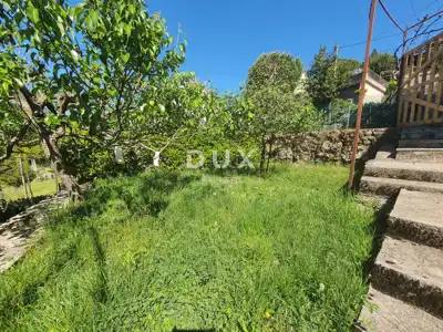 Haus 525 m², Matulji - 4 Wohnungen und Garage - 5