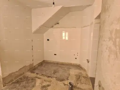 Gewerberaum 34 m², Fažana, neu renoviert - 6
