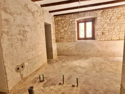 Gewerberaum 34 m², Fažana, neu renoviert - 12