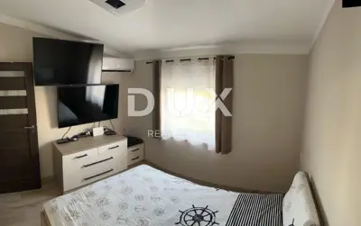 ZADAR, VIR - Großzügiges Haus in erster Reihe zum Strand! - 15