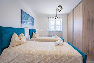 Neues freistehendes Haus mit Pool in ruhiger Lage - 20
