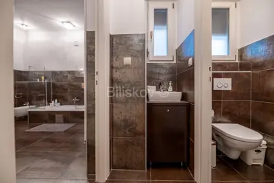 Zagreb, Donji grad, stan 175 m², na 2 katu - 11