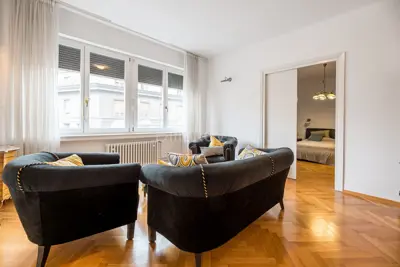 Zagreb, Donji grad, stan 175 m², na 2 katu