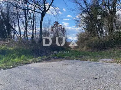 Building plot in Viškovo - quiet location and access road