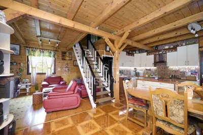Hrnjanec, Investicijska drvena kuća s bazenom, 178 m²-okolica Zagreba - 8