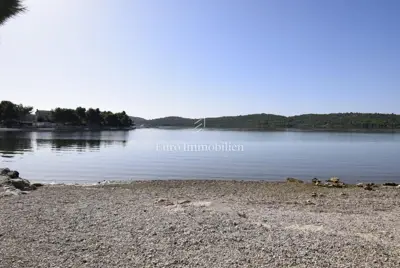 Building plot 1,220 m², Pirovac - 200 m from the beach - 17