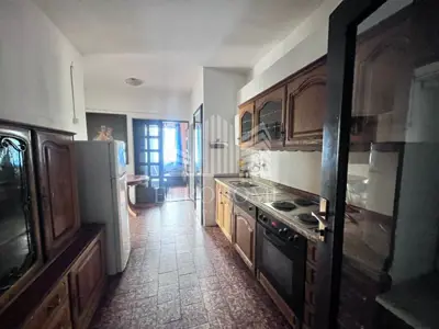 Stan 174 m², Črnomerec - za adaptaciju i 3 terase