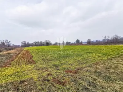 Building plot 6,706 m², Barban - business-production use - 3