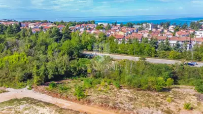 Građevinsko zemljište 1.400 m², Poreč - blizu plaže Materada - 7