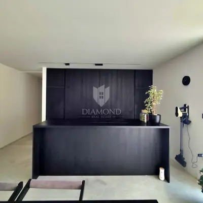 House 143 m², Labin - quiet location near the center - 4