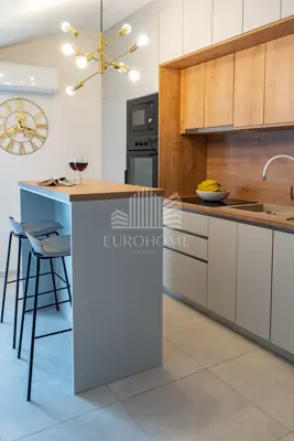 4 luksuzna apartmana u Zatonu, 100 m do plaže, uhodan biznis - 3