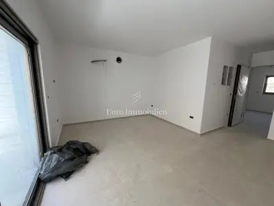 Apartment 42 m², Mandre - first row to the sea and sea view - 6