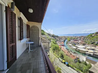 Kuća u Rijeci, Sušak - 2 stana i velika okućnica - 2