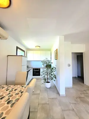 Stan 87 m², Fažana - 3 spavaće sobe, terasa - 11
