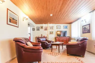 House 405 m², Poreč surroundings, pool and sea view - 9