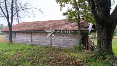 Josipdol - Dvije drvene kuće s 4 apartmana na velikom zemljištu - 7