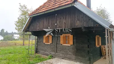 Josipdol - Dvije drvene kuće s 4 apartmana na velikom zemljištu - 6
