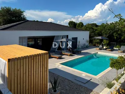 House 140 m², Labin - new build with pool - 2