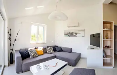 Wohnung zum Kauf in Malinska, 118,2 m² - 3