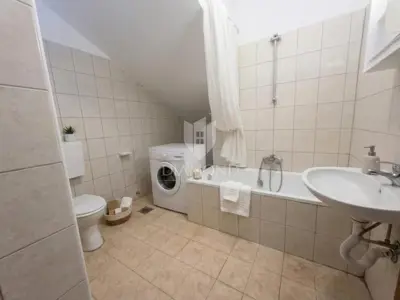 Stan 71 m², Poreč - lođa, parkirno mjesto - 2