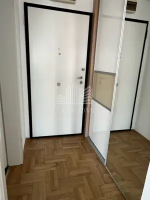 Wohnung 46 m², Siget - 2 Zimmer, Loggia und Parkplatz - 9