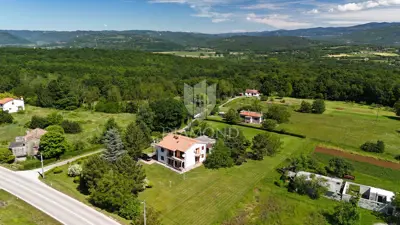Labin, surroundings, Family house with a large yard
