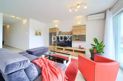 House 469 m², Linardići - pool and 4 apartments - 22
