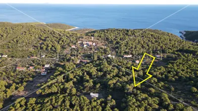 Agricultural land, Vis - sea and island view