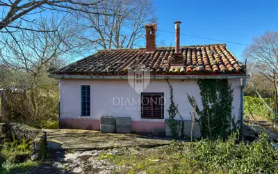 Haus zum Kauf in Labin, 85 m² - 2