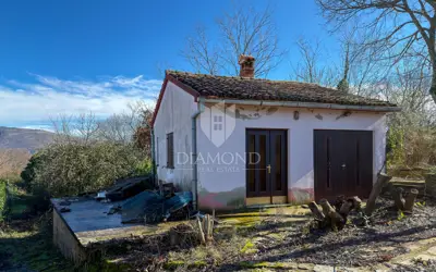 Haus zum Kauf in Labin, 85 m²
