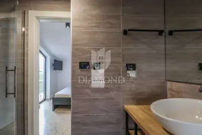 Haus 80 m², Rovinj Zentrum - 2 Schlafzimmer - 13