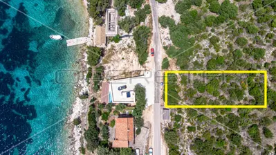 Baugrundstück 842 m², Skrivena Luka, Meerblick - 2