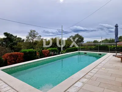 Haus 311 m², Poreč - Pool und Panoramablick - 7