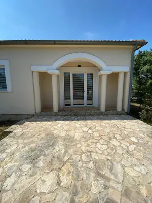 House 150 m², Krnica, two residential units - 4