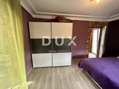 Haus 132 m², Debeljak - Nebengebäude und 2 Parkplätze - 20