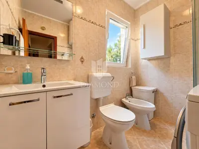 Wohnung 62 m², Novigrad - Erdgeschoss, zwei Terrassen und Parkplatz - 11