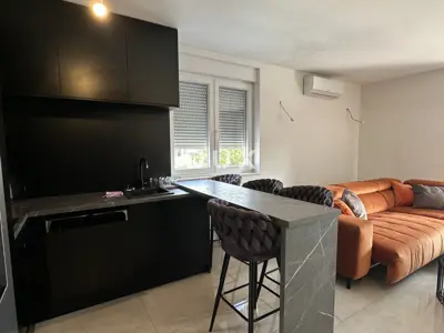 ZADAR, BILI BRIG - Apartment (2 bedrooms + living room) with roof terrace! - 3