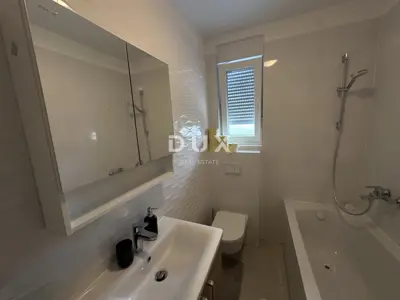 ZADAR, BILI BRIG - Apartment (2 bedrooms + living room) with roof terrace! - 18