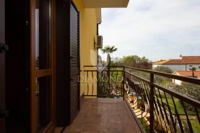 Apartmanska kuća sa 4 stana nedaleko od Poreča - 11