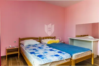 Apartmanska kuća sa 4 stana nedaleko od Poreča - 10