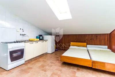 Apartmanska kuća sa 4 stana nedaleko od Poreča - 16