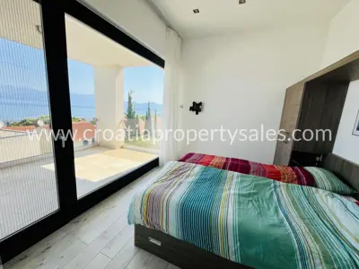 Kuća, Brač, 182 m², 900 000 € - 3