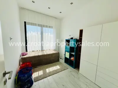 Kuća, Brač, 182 m², 900 000 € - 5