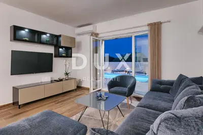Villa 180 m², Štinjan - Pool und Sonnenterrasse - 7