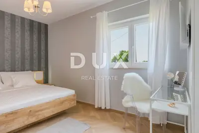 Villa 180 m², Štinjan - Pool und Sonnenterrasse - 12