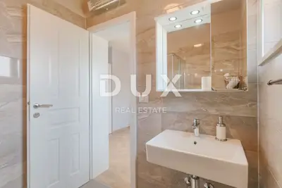 Villa 180 m², Štinjan - Pool und Sonnenterrasse - 17